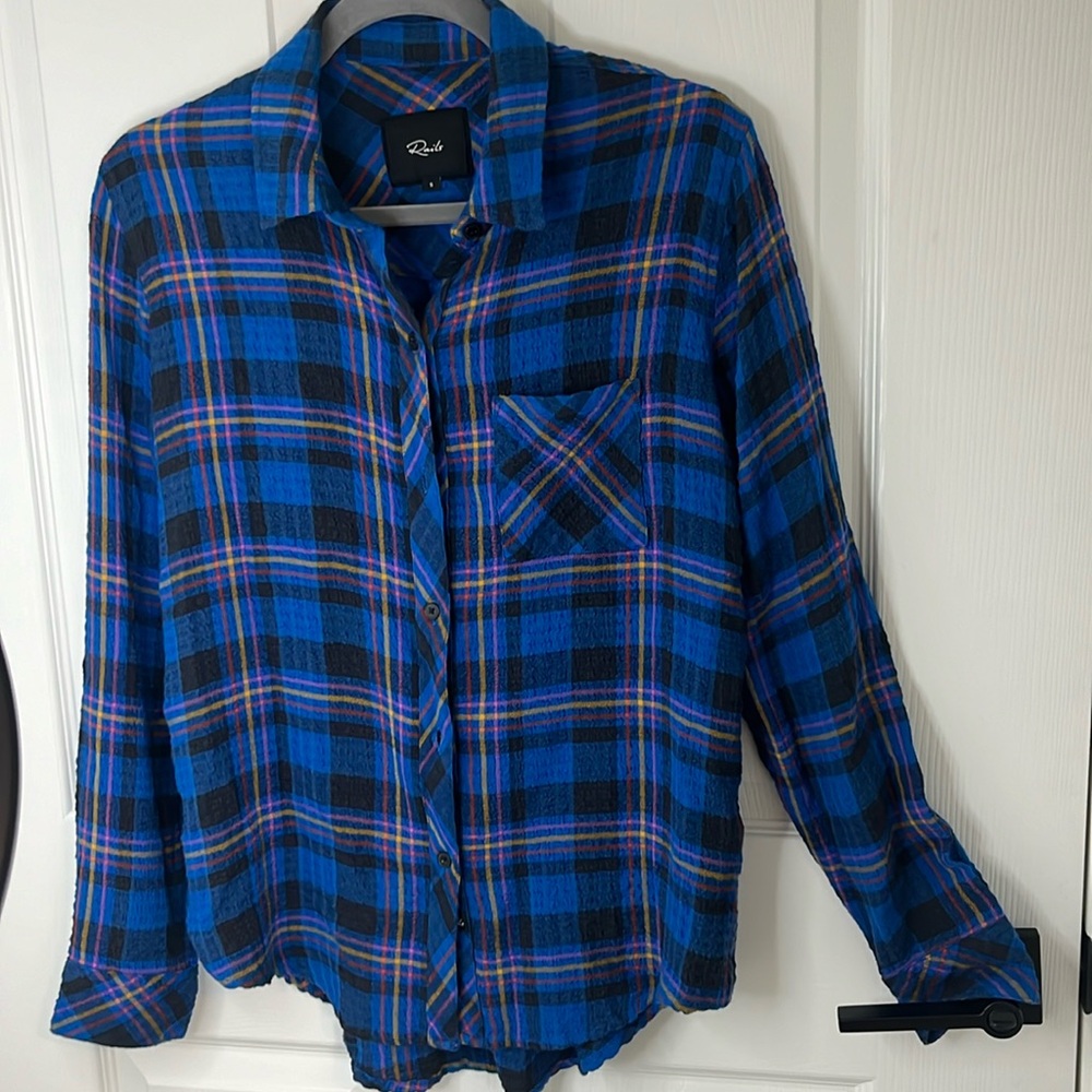 Rails Hunter Long Sleeve Button Down Flannel Elec… - image 1